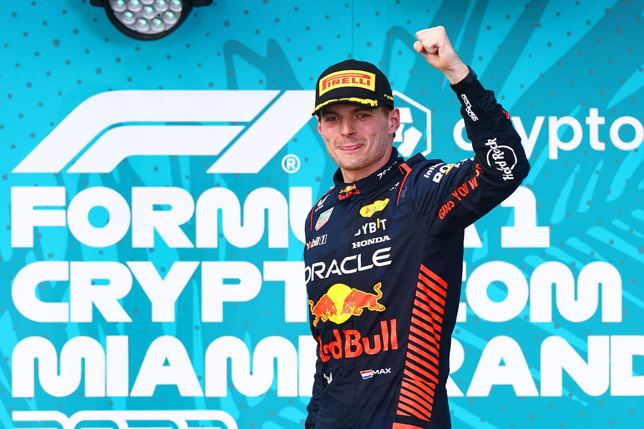 決勝：レッドブルF1のフェルスタッペンが9番グリッドから見事な逆転勝利！