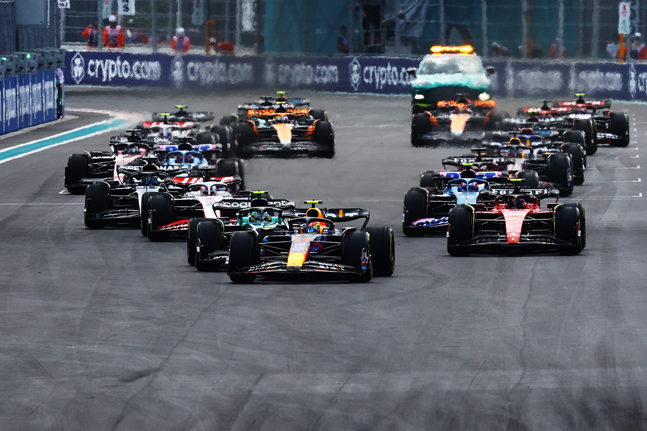 F1マイアミGP 決勝：マックス・フェルスタッペンが優勝 角田裕毅11位
