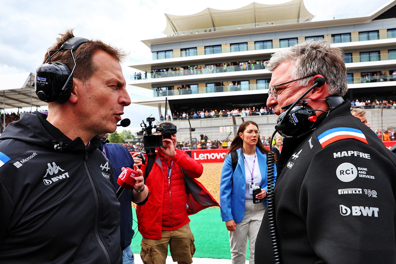 アルピーヌF1チーム代表、CEOからの批判に「言われずとも認識している」