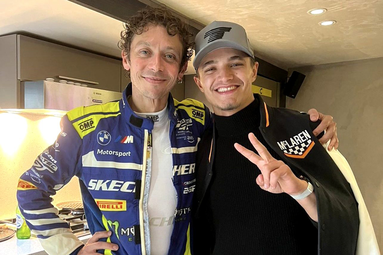 ランド・ノリス、ブランズハッチでバレンティーノ・ロッシを応援