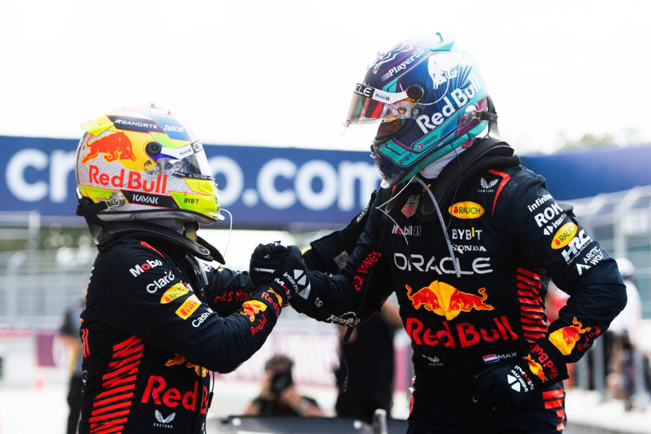 レッドブルF1代表、チーム内タイトル争いは「贅沢な問題」