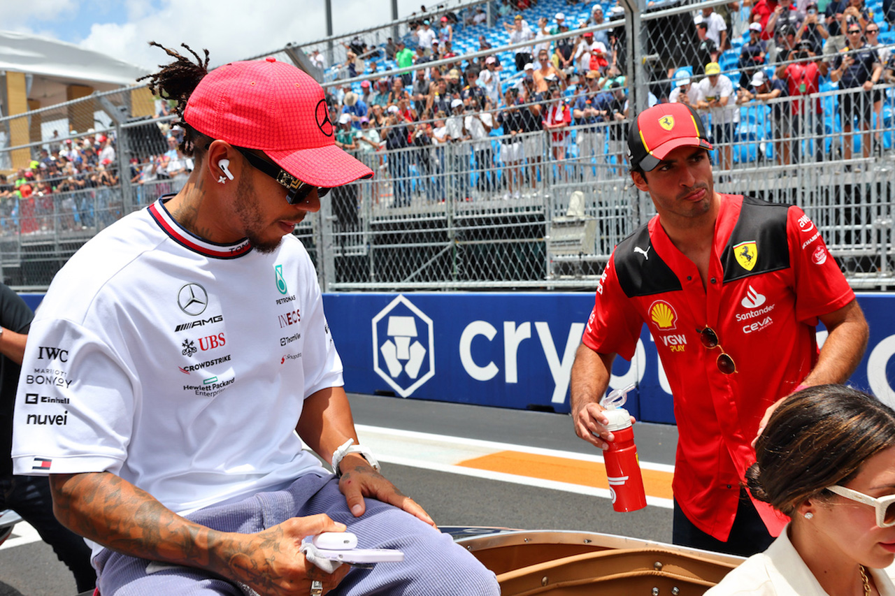 フェラーリF1、ルイス・ハミルトンへの契約オファーを否定