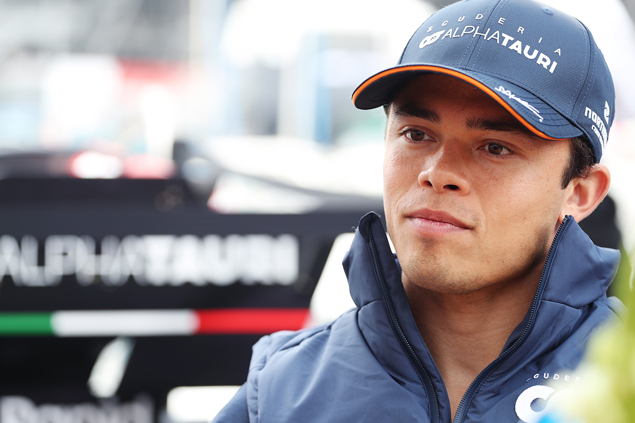 デ・フリース、アルファタウリF1のシート喪失報道も「ショックは受けてない」