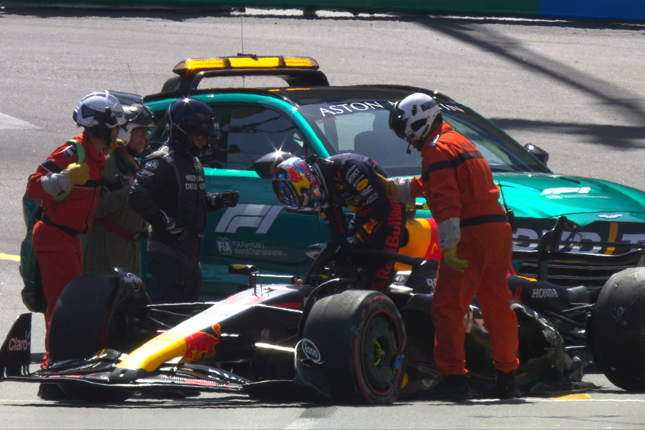 F1モナコGP 予選Q1:レッドブルF1のセルジオ・ペレスがクラッシュで敗退