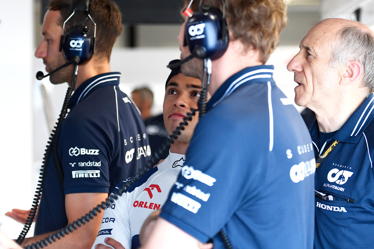 アルファタウリF1代表 「デ・フリースにとってF1スペインGPは重要」