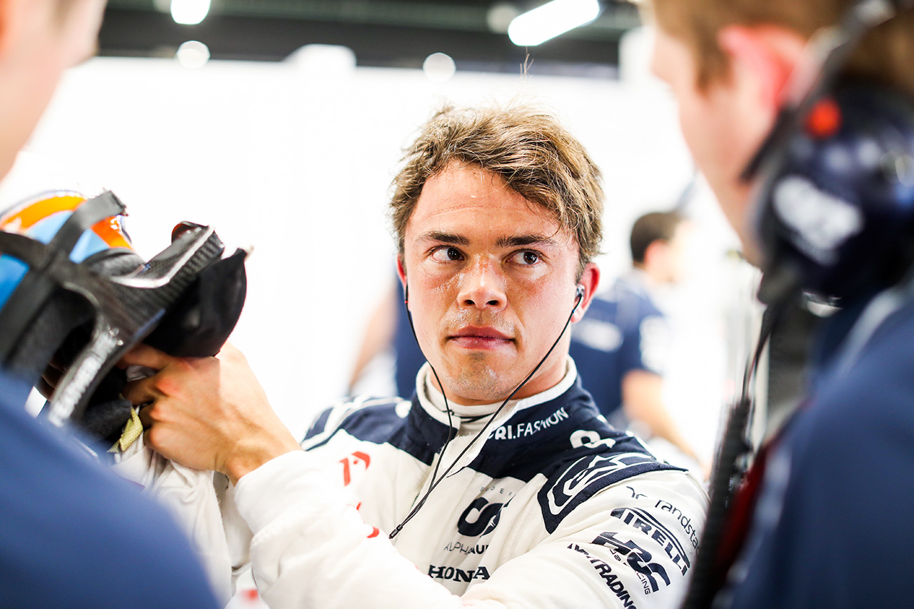 アルファタウリF1のデ・フリース、FP1で4番手「まずまずの出来」
