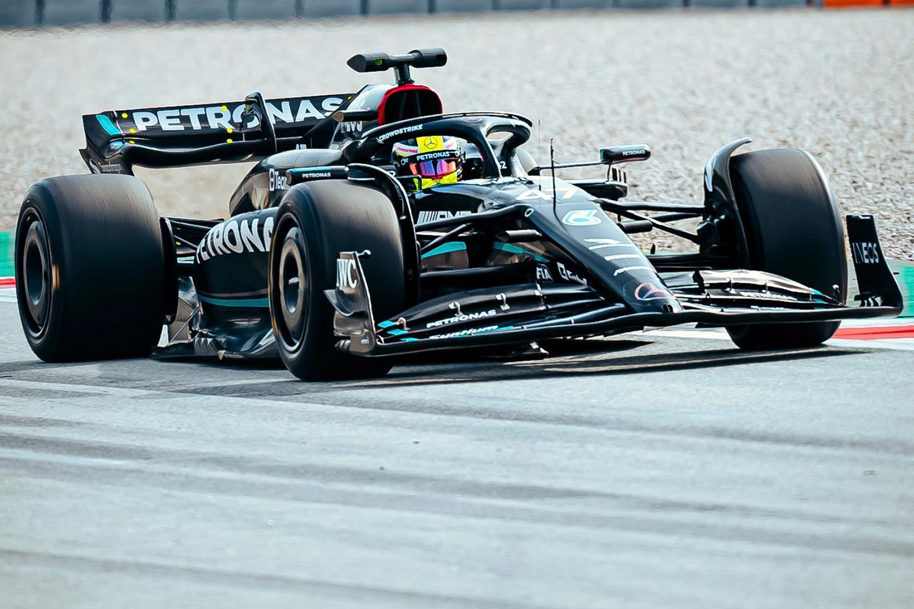 【動画】 ミック・シューマッハ、メルセデスのF1マシンで初走行
