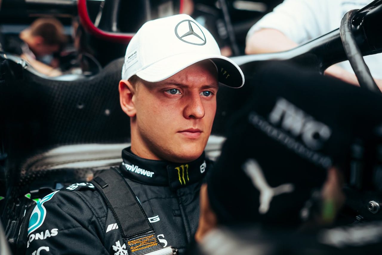 ミック・シューマッハ、メルセデスF1で初走行「たくさんのことを学んだ」
