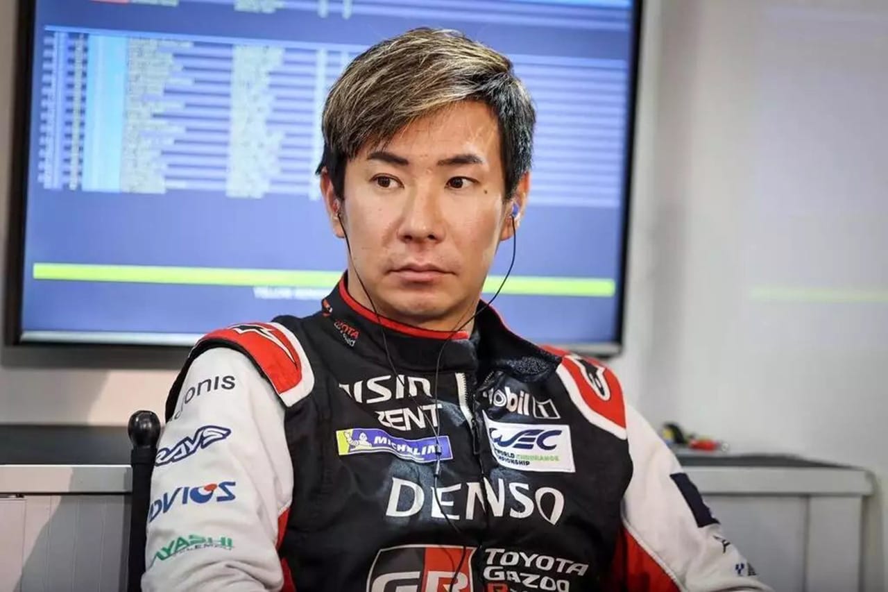 小林可夢偉 「前のクルマを抜けばペナルティなのでブレーキをかけた」