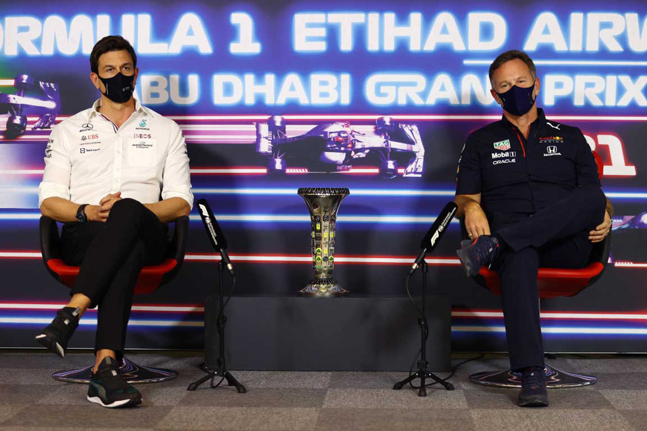 レッドブルF1代表 「私の携帯番号はトト・ヴォルフに着信拒否されている」