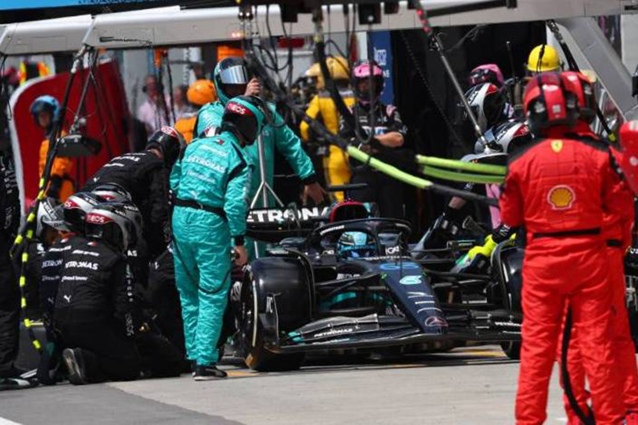 メルセデスF1のジョージ・ラッセル、クラッシュを猛省「苦い経験」