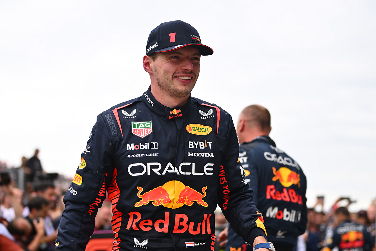 フェルスタッペンのF1カナダGP着用レーシングスーツがオークションに登場