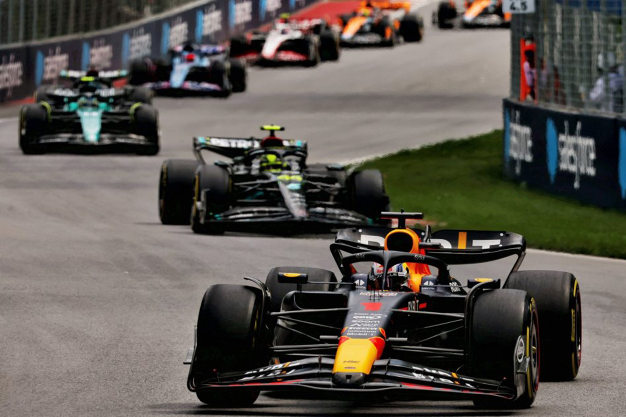 メルセデスF1首脳 「レッドブルを追いかける取り組みは爽快」