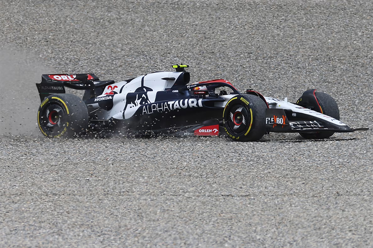アルファタウリF1 「角田裕毅はアンダーステアに苦しんだ」