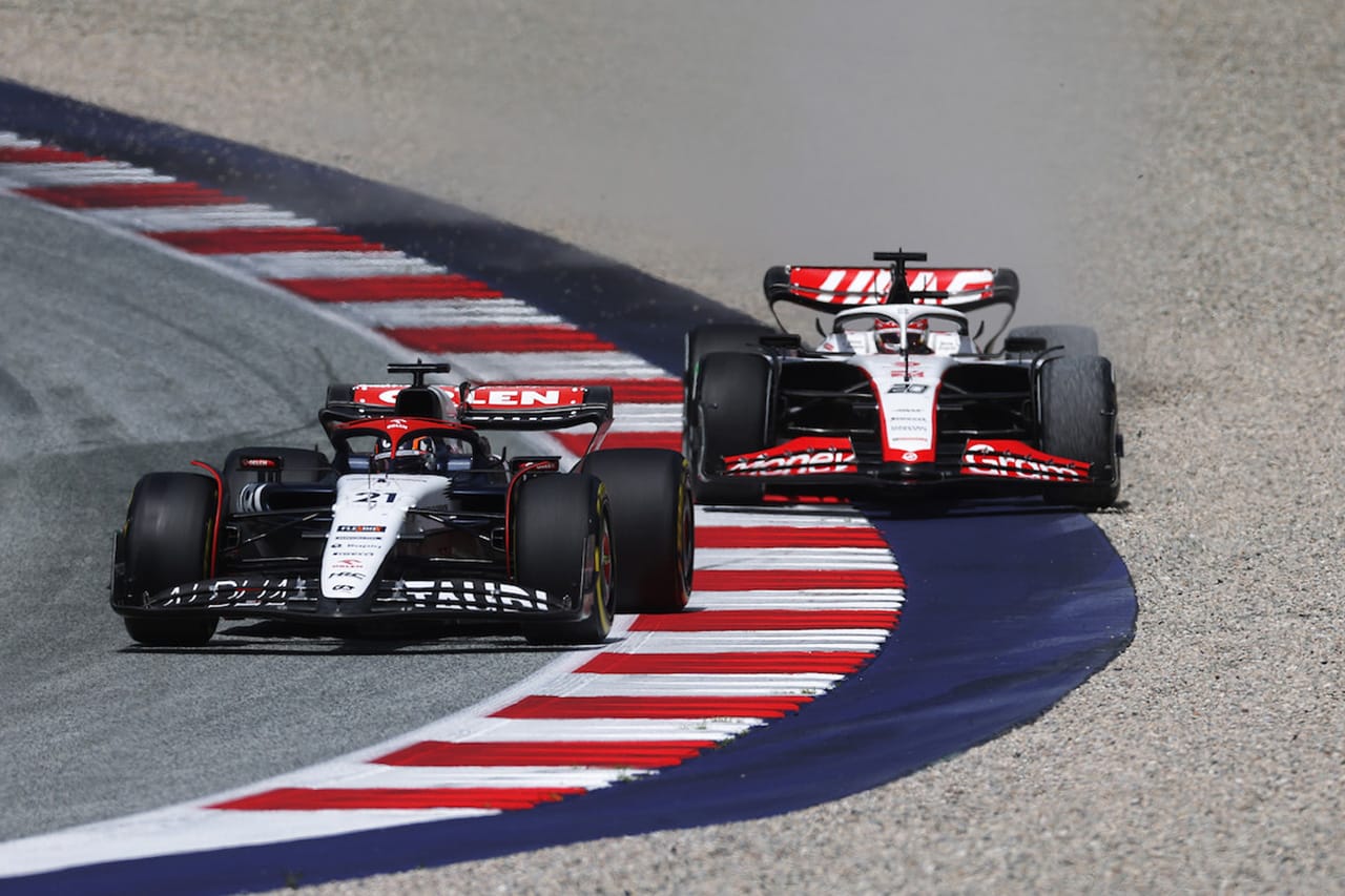 アルファタウリF1のデ・フリース、F1キャリア初のペナルティポイント