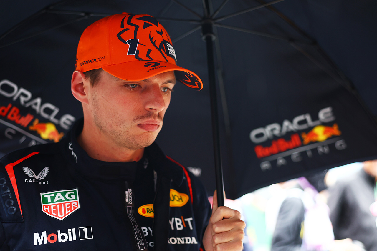 フェルスタッペン、スパ死亡事故を悼む「レース再開の必要はなかった」