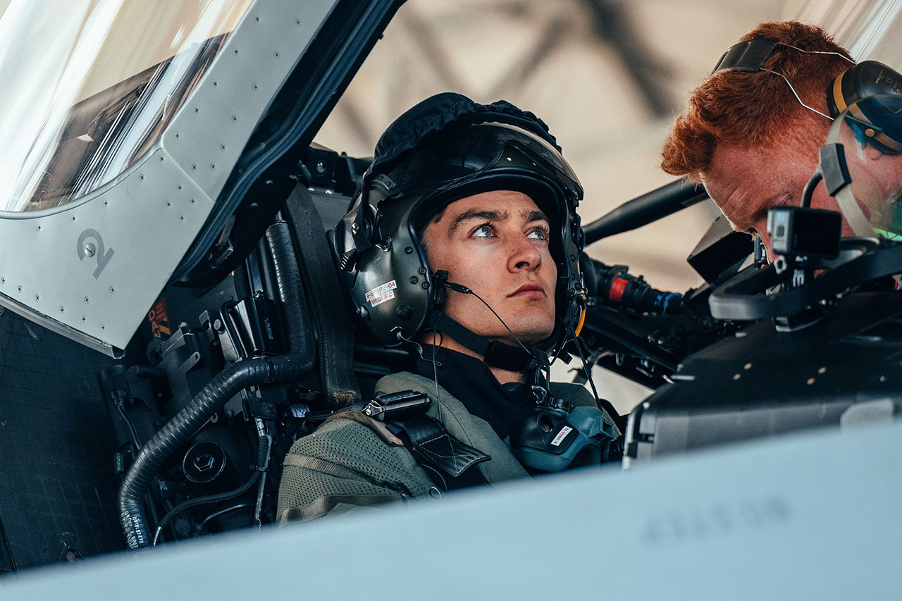 メルセデスF1のジョージ・ラッセル、イギリス空軍で『トップガン』を体験