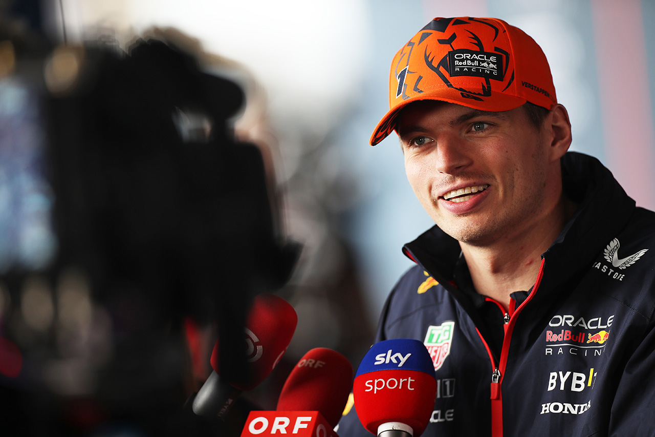 フェルスタッペン、理想のF1マシンは「V8エンジンと小径タイヤの軽量車両」