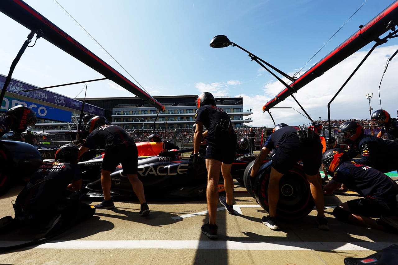 2023年 F1イギリスGP 決勝：持ちタイヤ数＆タイヤ戦略予想