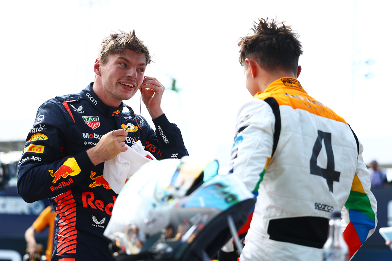 F1王者マックス・フェルスタッペン 「マクラーレンからの挑戦には驚いた」