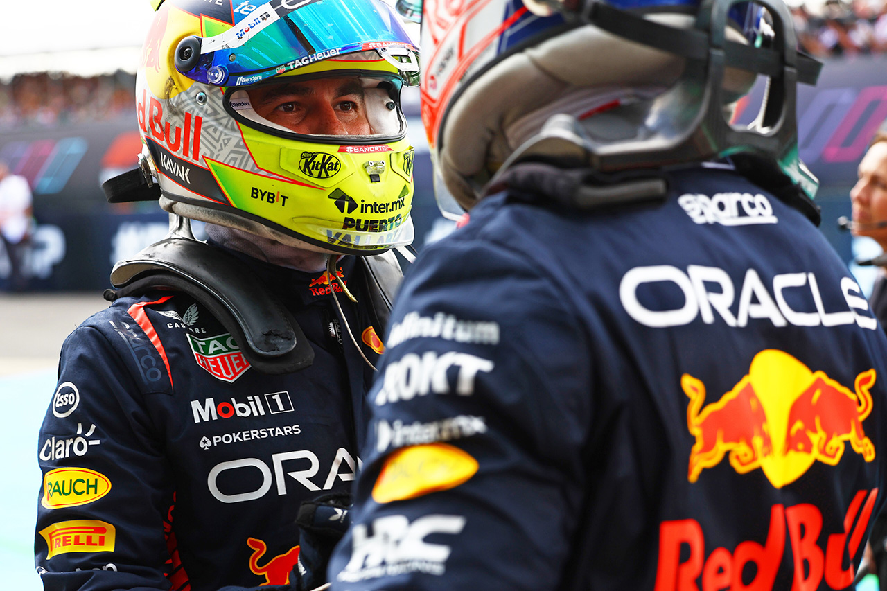 セルジオ・ペレス、レッドブルF1での将来を巡る憶測も「気にしてられない」