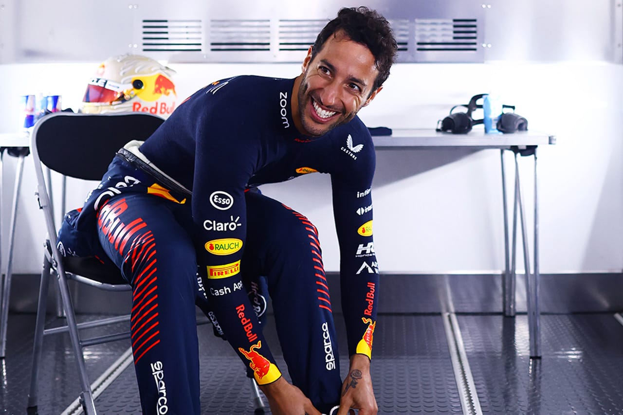 アルファタウリF1、デ・フリースの解雇とダニエル・リカルドの起用を発表
