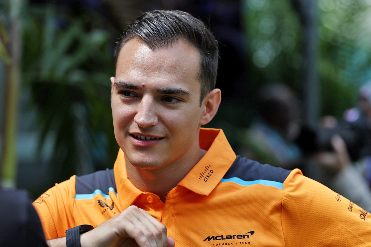 マクラーレン、F1転向が噂のアレックス・パロウを称賛「強力な才能」