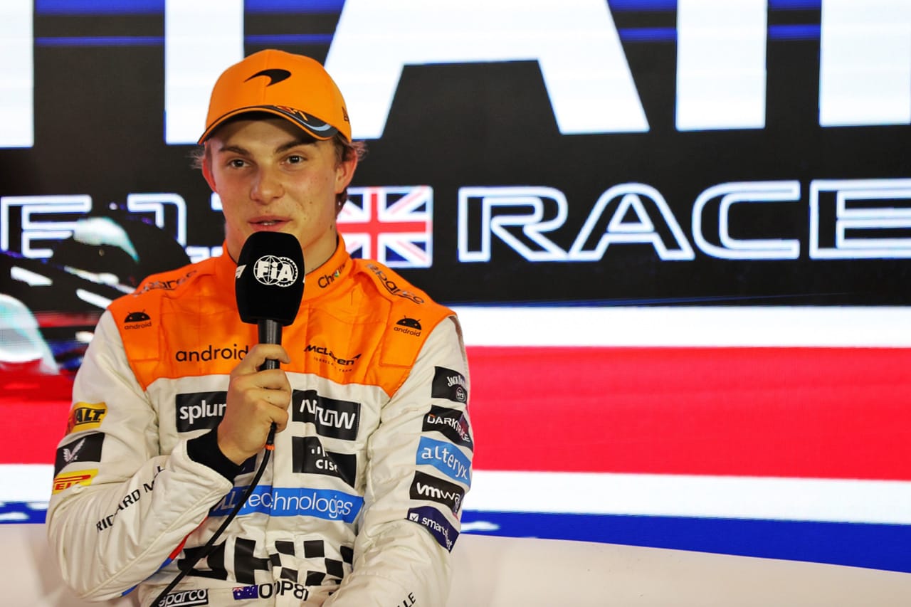 マクラーレンF1代表、オスカー・ピアストリを絶賛「際立っている」