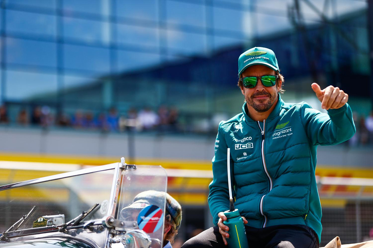 アロンソ 「アストンマーティンF1が新ファクトリーを生かすには数年かかる」