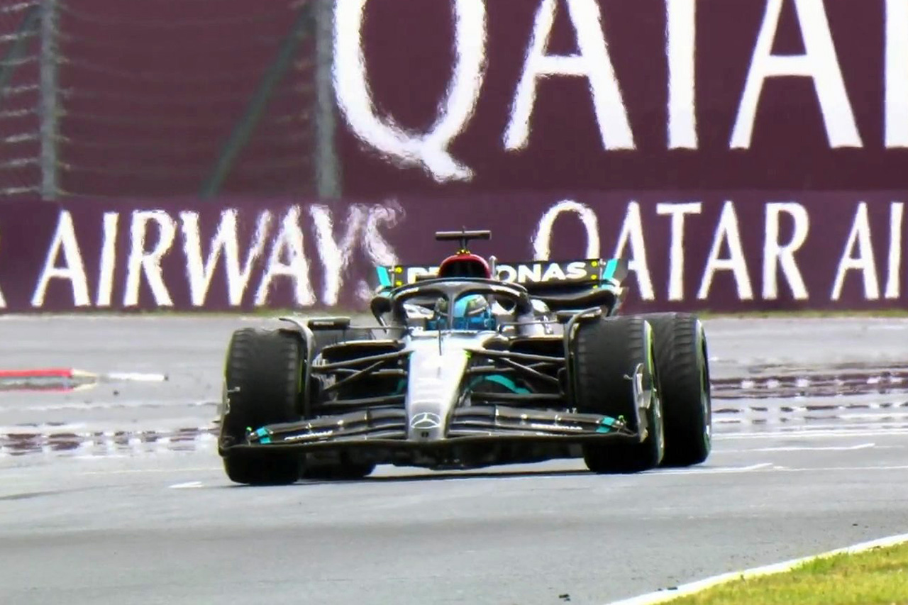FP1:ラッセルが序盤にペレスがクラッシュの雨のF1ハンガリーGP首位発進