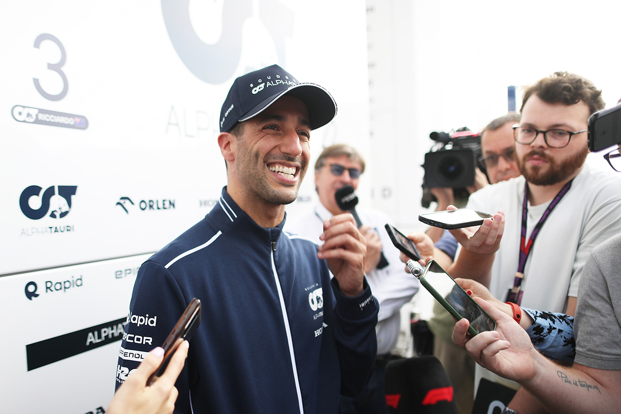 リカルド、F1復帰初日の快適度は95% 「一度も離れていないような気分」