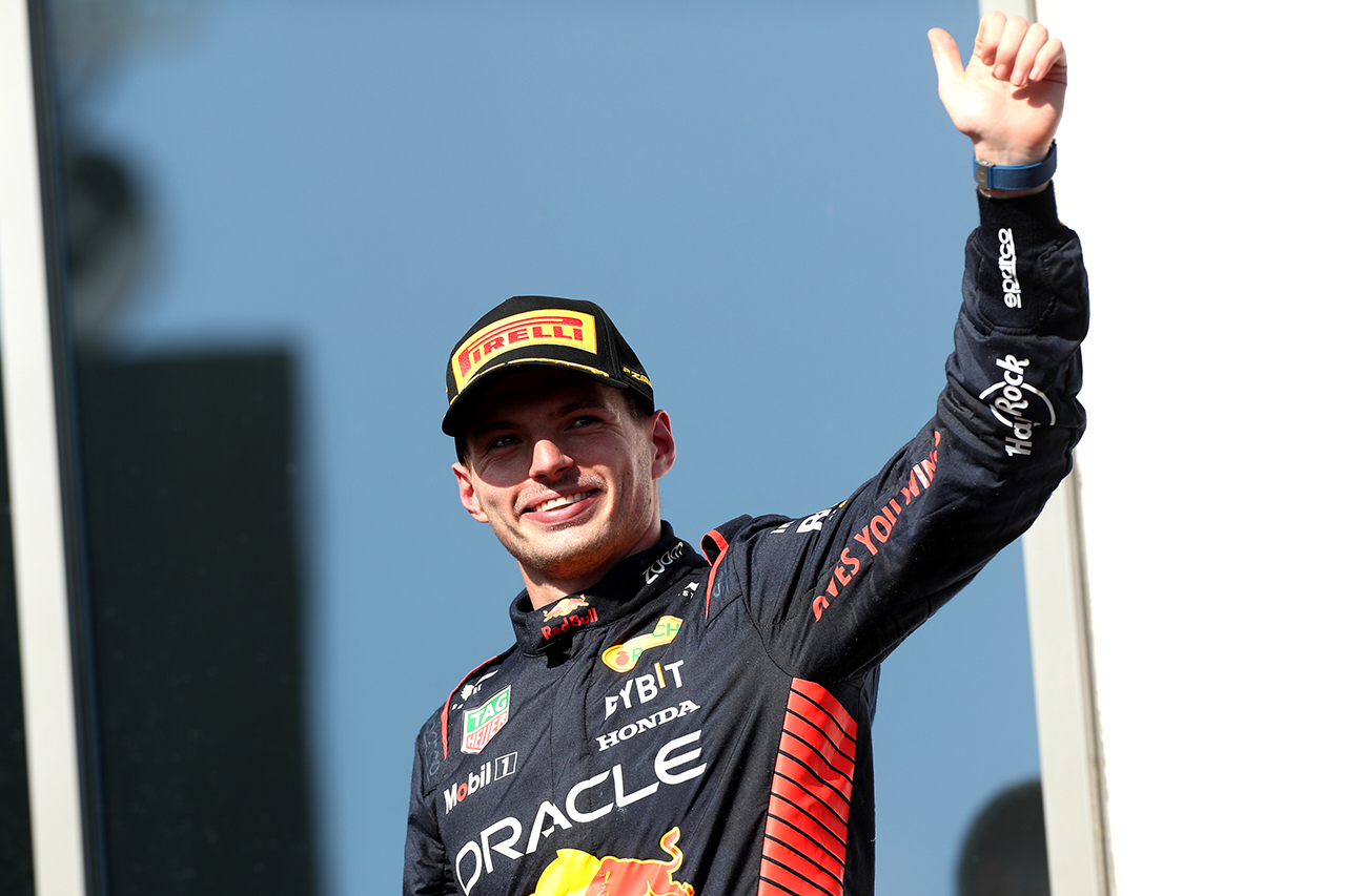 フェルスタッペン、レッドブルF1の新記録12連勝は「信じられない偉業」