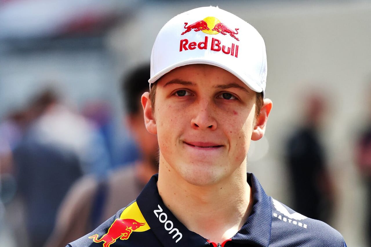 アレクサンダー・アルボン 「リアム・ローソンのF1昇格見送りは正解」
