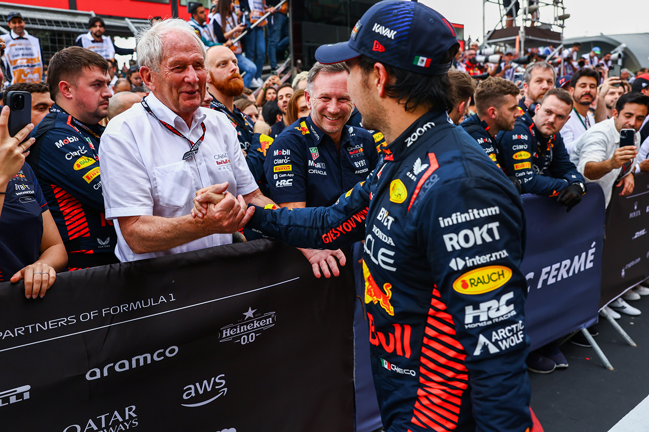 セルジオ・ペレス、レッドブルF1との2024年までの契約はスポンサーが担保