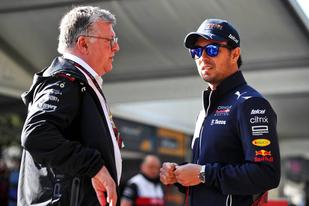 セルジオ・ペレス 「アルピーヌF1のサフナウアー更迭は間違った決断」