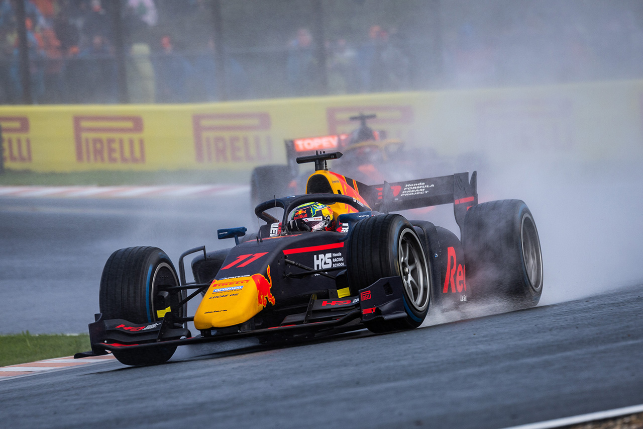 レッドブルF1育成の岩佐歩夢 「短い走行ながらもいいデータが得られた」
