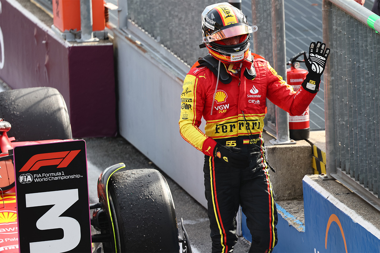 カルロス・サインツ父親 「息子はフェラーリF1に最高のメッセージを送った」