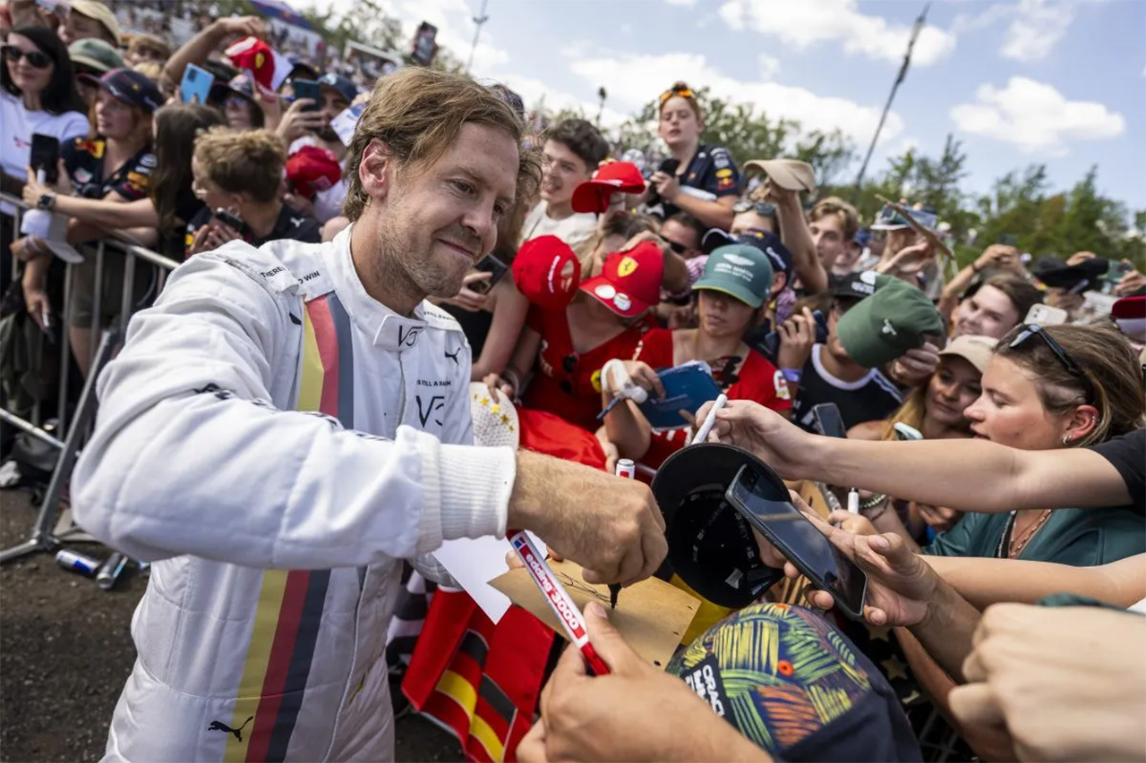 セバスチャン・ベッテル、2023年F1日本GP参加のために鈴鹿来訪を発表