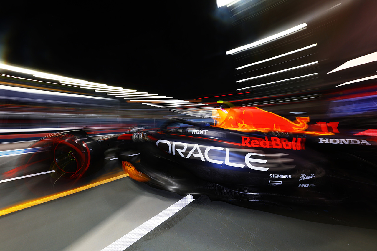 レッドブルF1代表 「新しいエアロパーツの実戦投入は見送った」