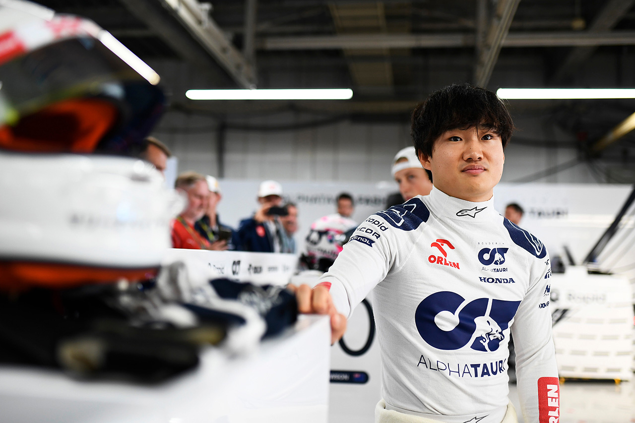 角田裕毅の2024年のF1契約延長の決め手は「大きなステップアップ」