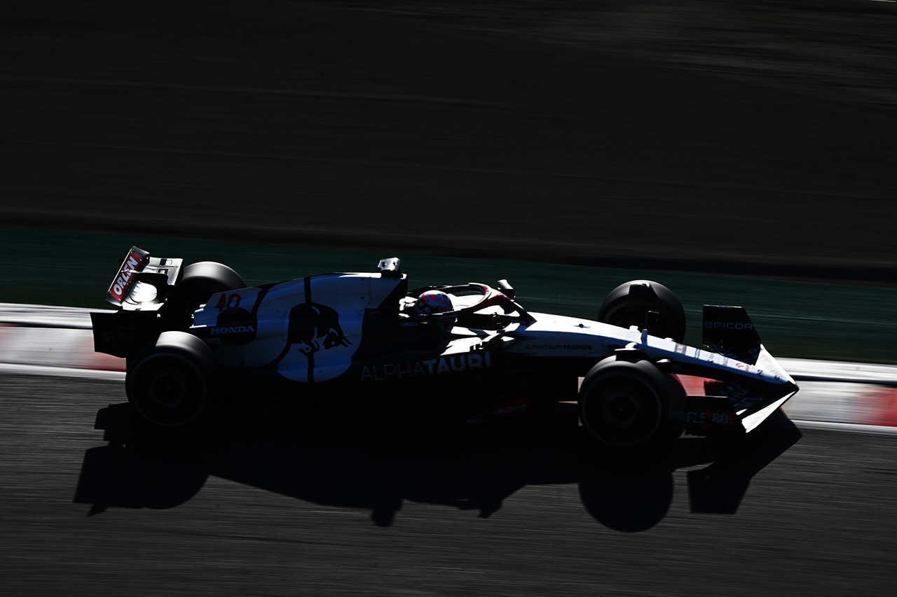 アルファタウリF1“2024年マシン、クローン・レッドブルRB19説”を否定