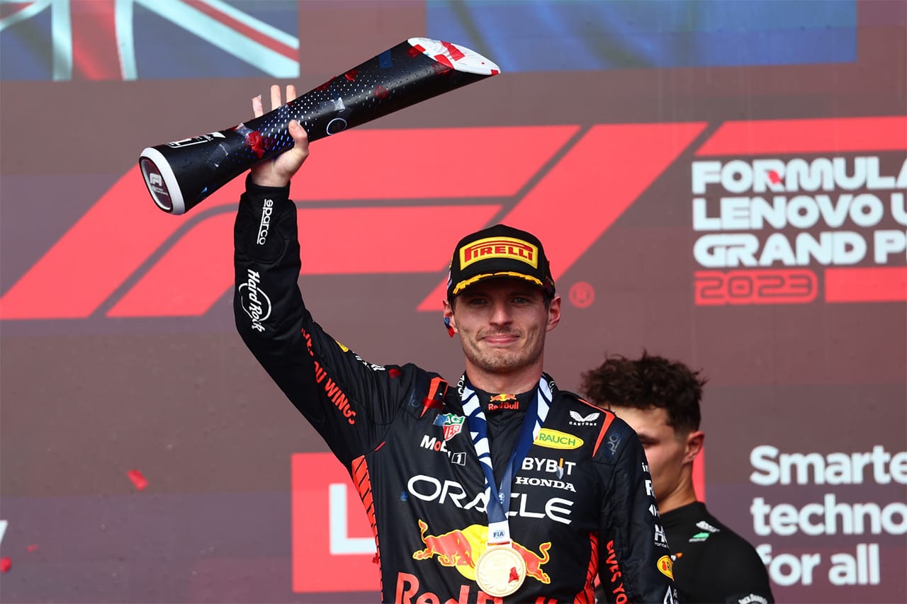 F1アメリカGPの観客が優勝したマックス・フェルスタッペンに大ブーイング