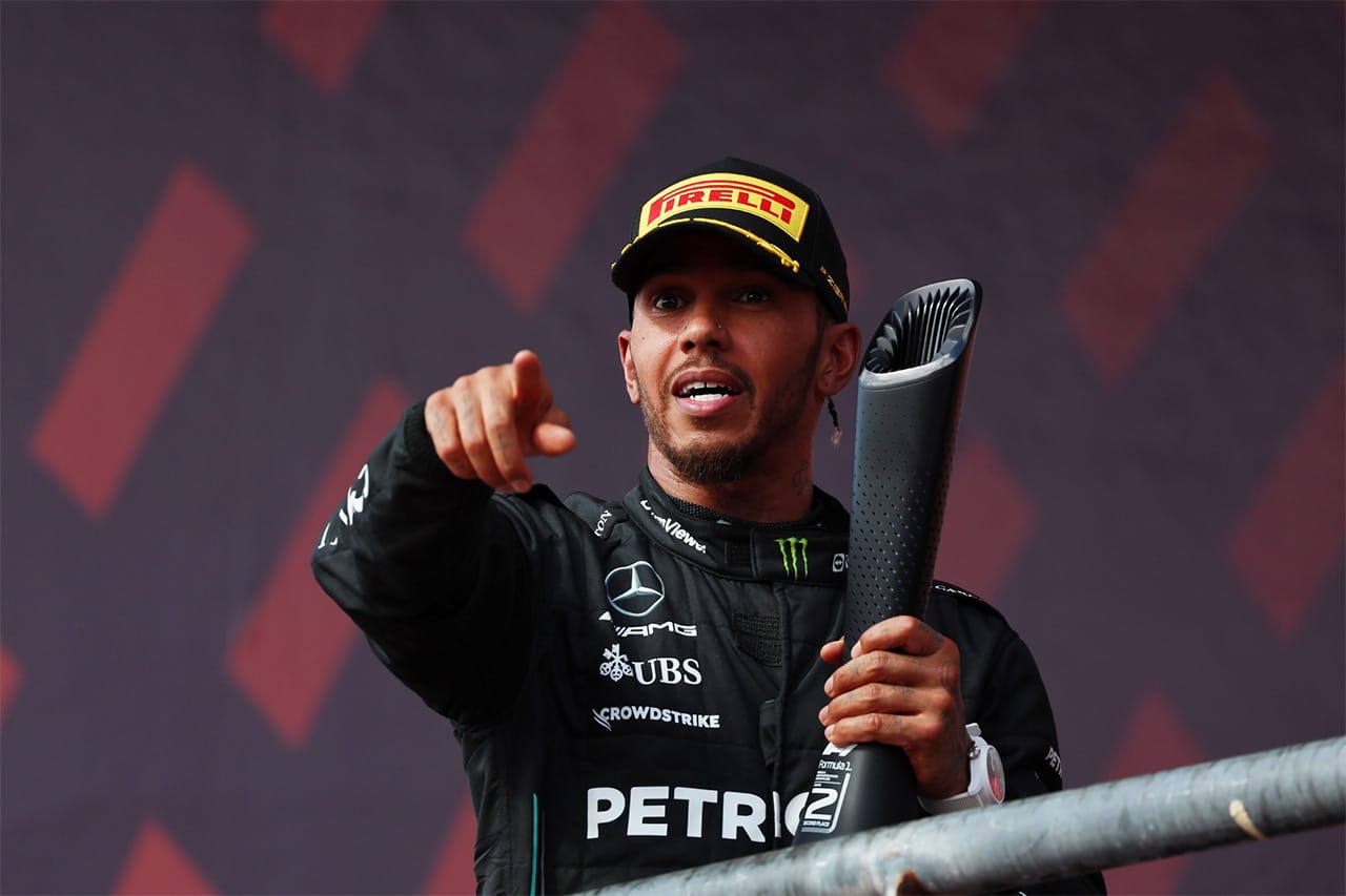 メルセデスF1代表、ハミルトンの失格を受け入れる「間違ったことをした」