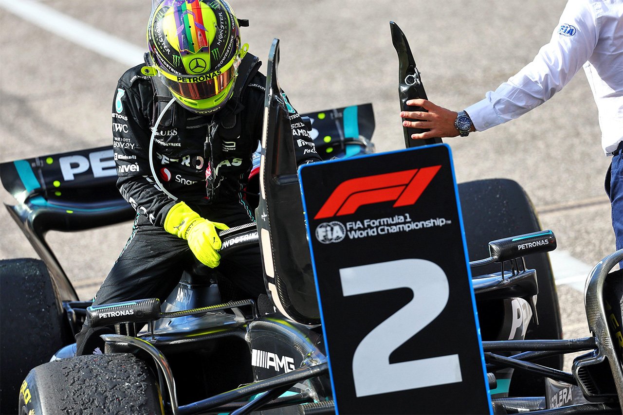 メルセデスF1 「FP1後のルイス・ハミルトンのプランクは無傷だった」
