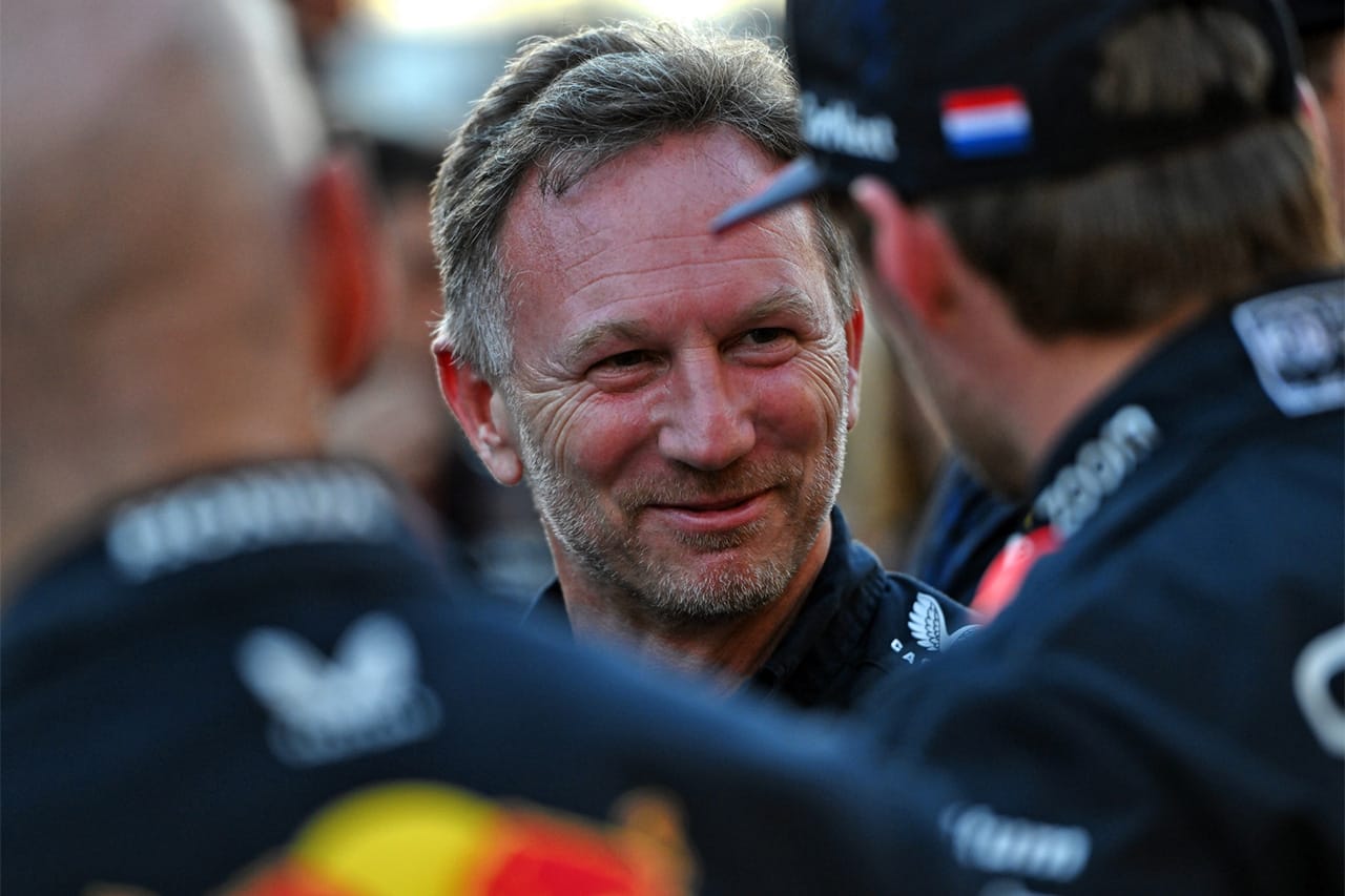 レッドブルF1代表 「メルセデスとハミルトンにとって赤旗は幸運だった」