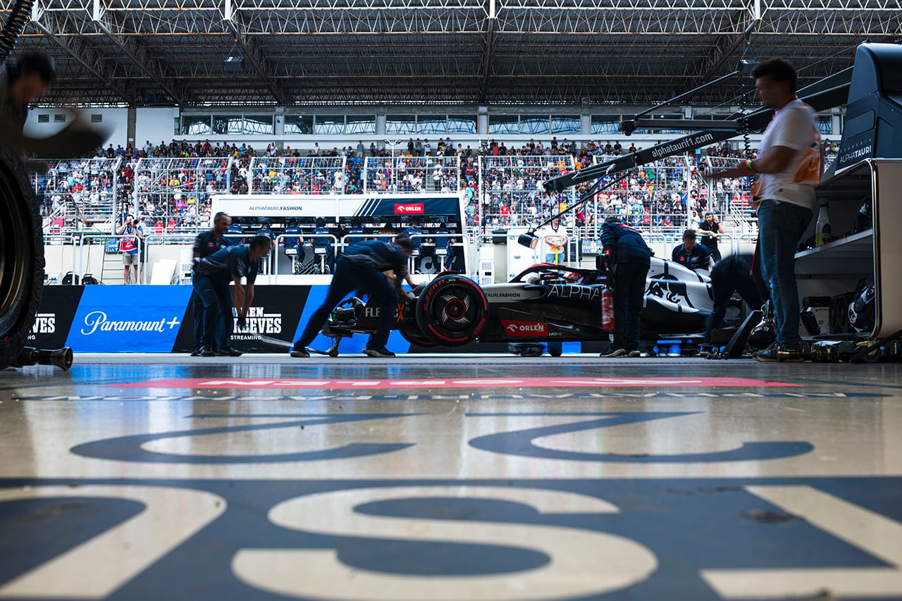 アルファタウリF1 「角田裕毅は新品ソフトを3セット投入」 2台がQ1敗退