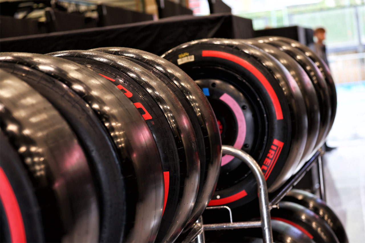 ピレリ 2025年に向けて新しいF1タイヤの開発に取り組む