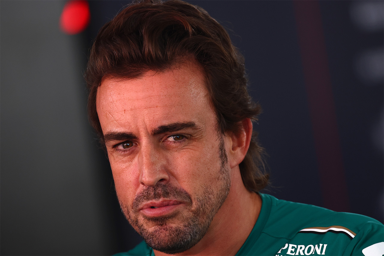 アロンソ F1ラスベガスGPで「同じラップは2周としてない」路面進化を予想