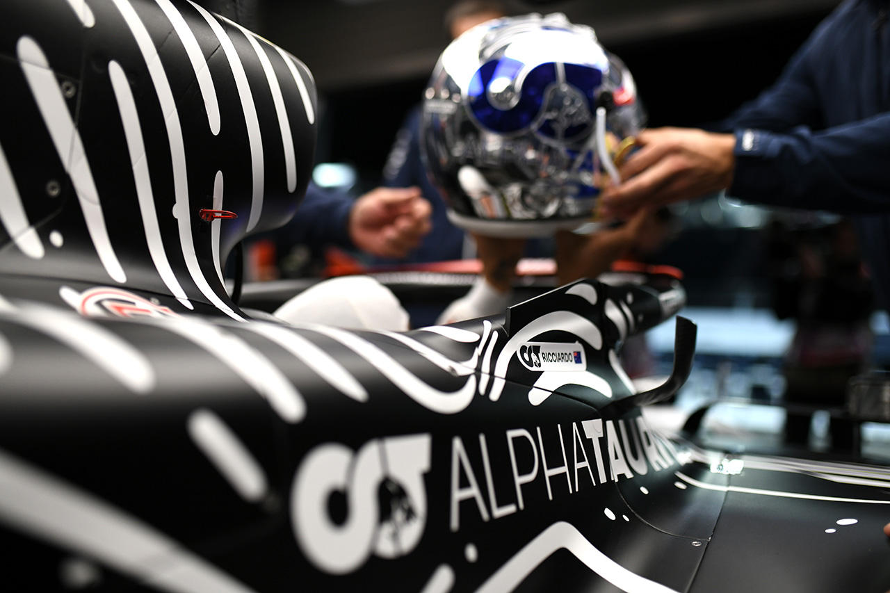 スクーデリア・アルファタウリ F1チーム名変更の経緯と理由を概説
