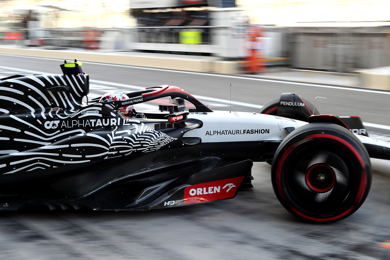 アルファタウリ 2024年F1マシンは「レッドブルのクローンではない」